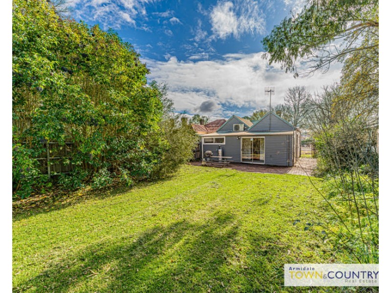 178 Brown Street, Armidale NSW 2350