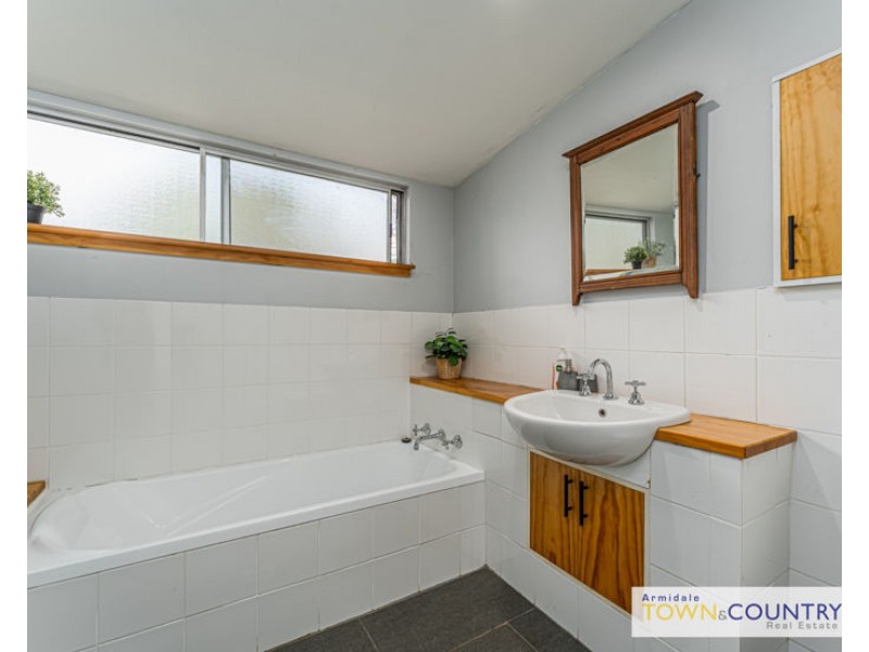 178 Brown Street, Armidale NSW 2350