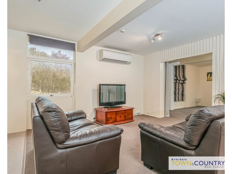 4 Birch Crescent, Armidale NSW 2350
