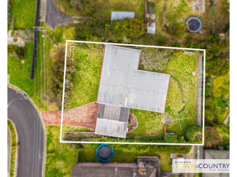 4 Birch Crescent, Armidale NSW 2350