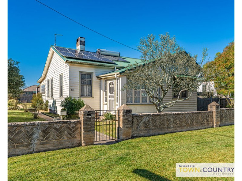 103 Taylor Street, Armidale NSW 2350