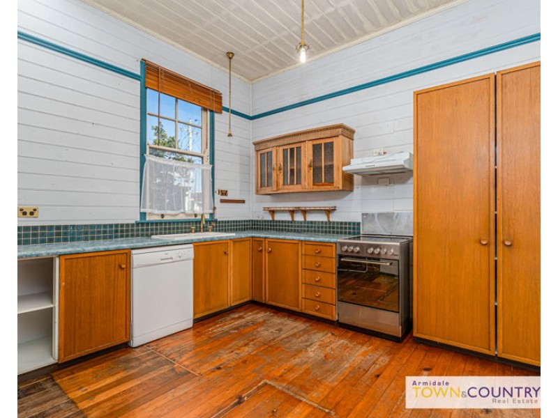 103 Taylor Street, Armidale NSW 2350