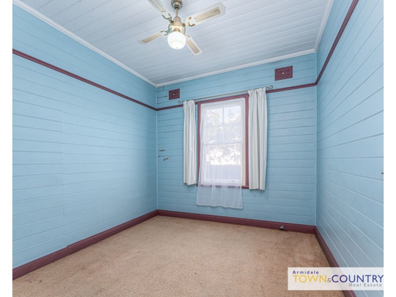 103 Taylor Street, Armidale NSW 2350
