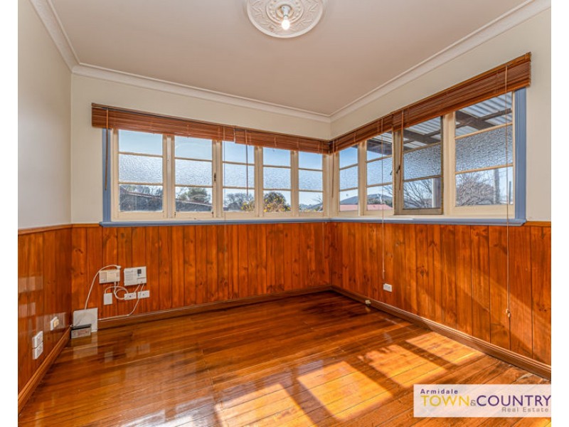 103 Taylor Street, Armidale NSW 2350