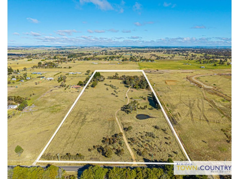 51 Mundays Lane, Armidale NSW 2350