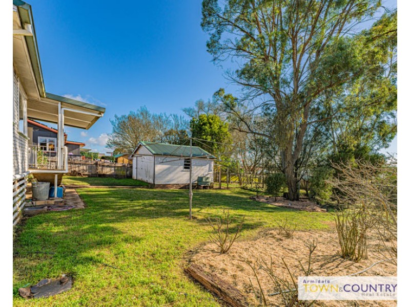 31 Hargrave Street, Armidale NSW 2350