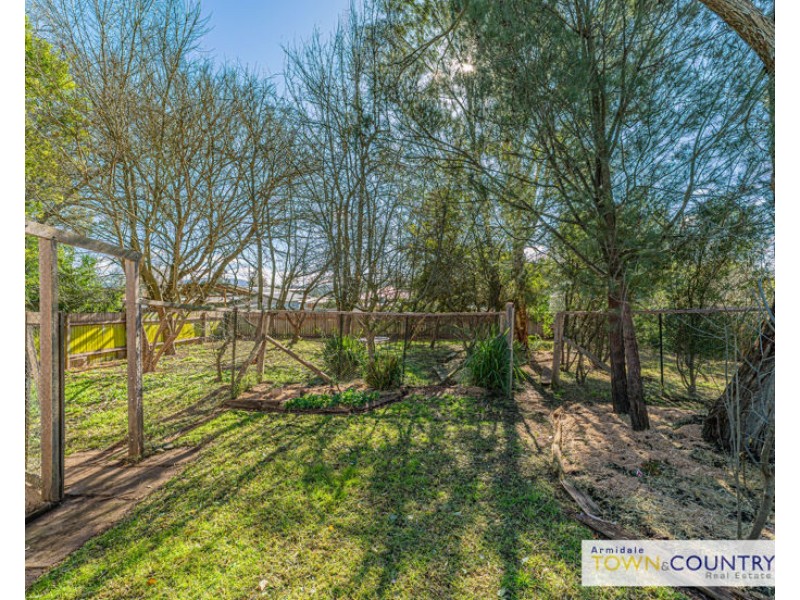 31 Hargrave Street, Armidale NSW 2350