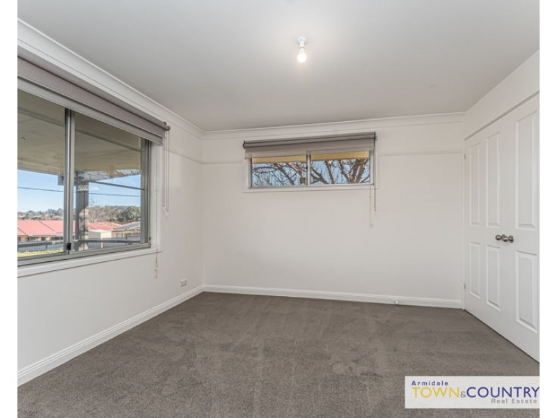 9 Patricia Close, Armidale NSW 2350