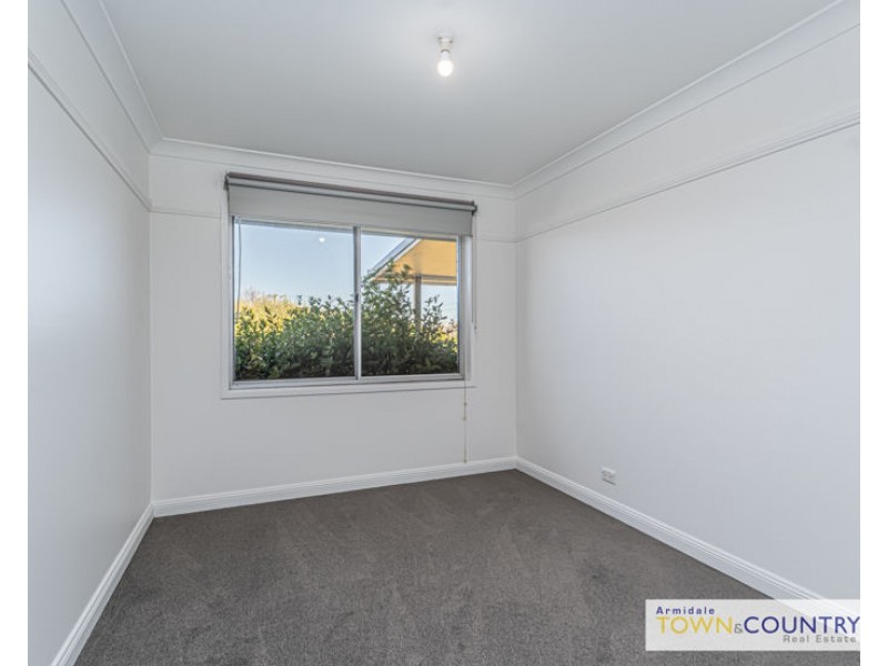 9 Patricia Close, Armidale NSW 2350