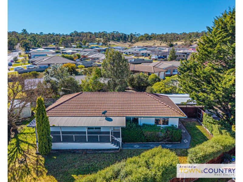 9 Patricia Close, Armidale NSW 2350