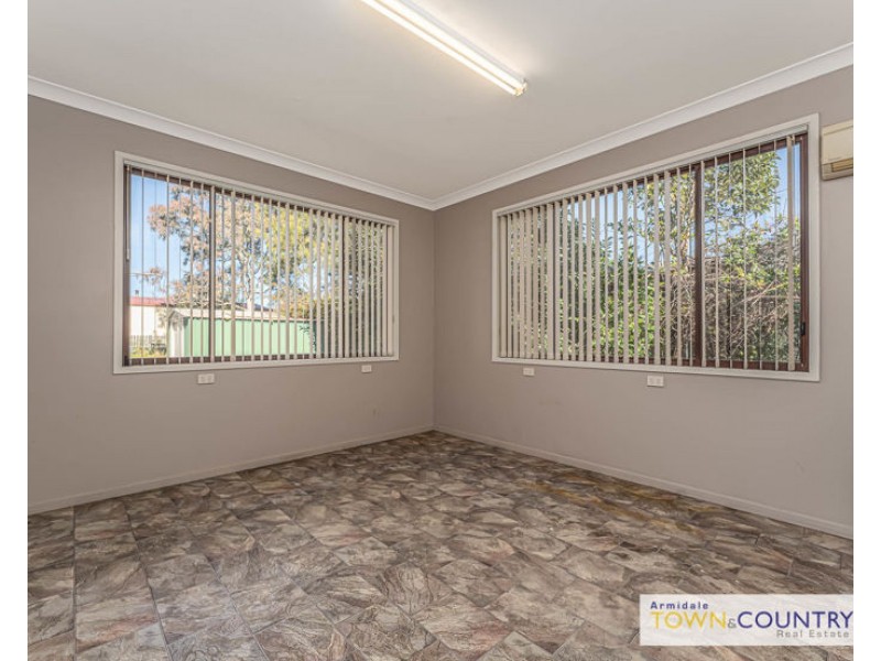 138 Mossman Street, Armidale NSW 2350