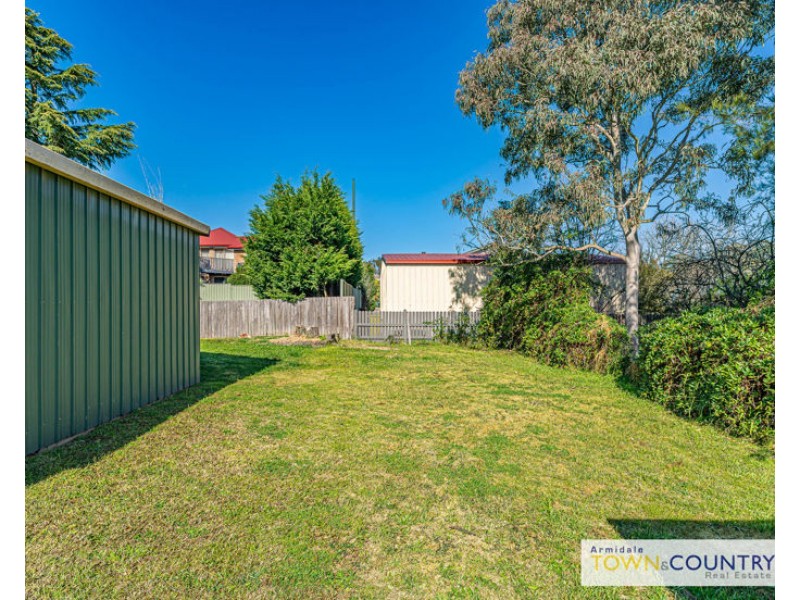 138 Mossman Street, Armidale NSW 2350