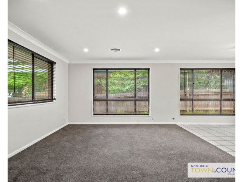 3 Verna Close, Armidale NSW 2350