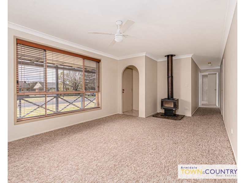 40 Claude Street, Armidale NSW 2350