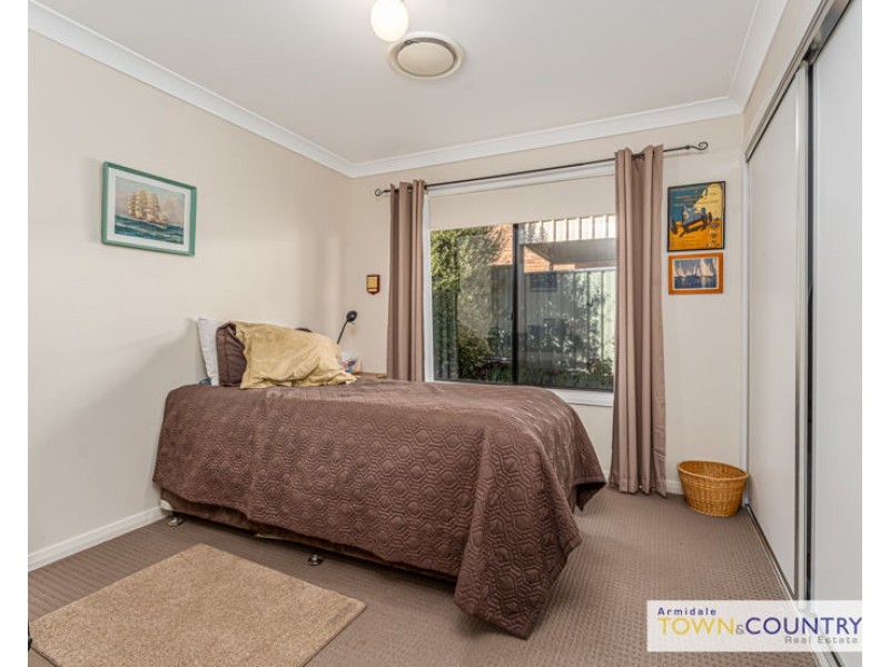 18 Amber Close, Armidale NSW 2350