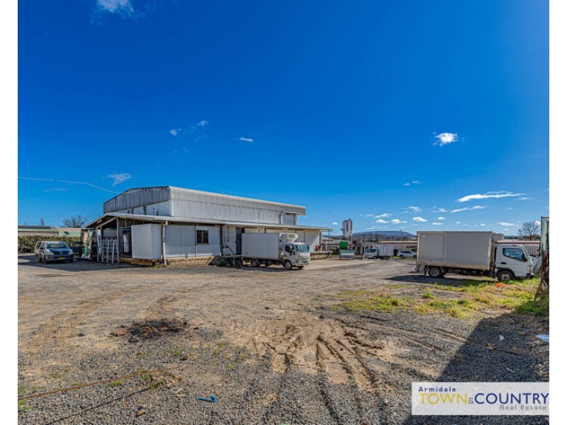 Shed 2, 8-10 Wright Place, Armidale NSW 2350