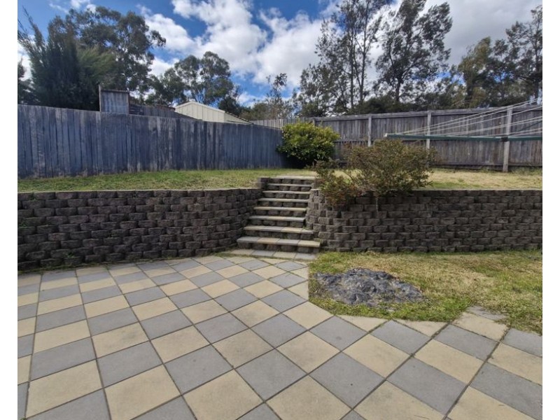 9 Birch Cres, Armidale NSW 2350