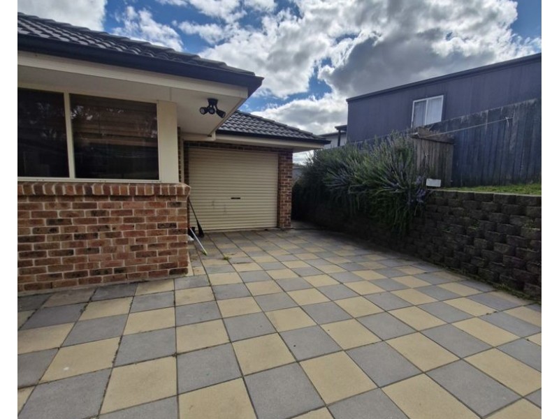 9 Birch Cres, Armidale NSW 2350