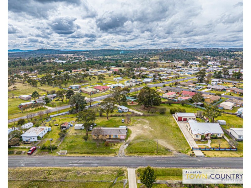 41 East Street, Uralla NSW 2358