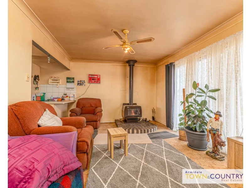 41 East Street, Uralla NSW 2358