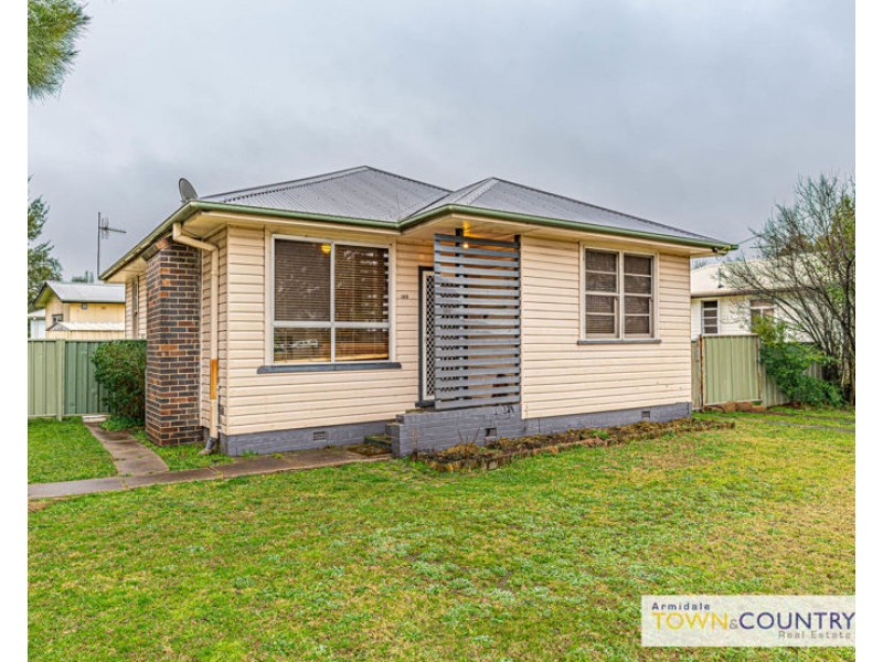 168 Canambe Street, Armidale NSW 2350