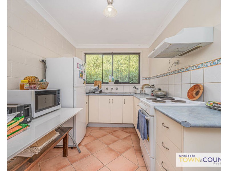 3/6 Bellevue Road, Armidale NSW 2350