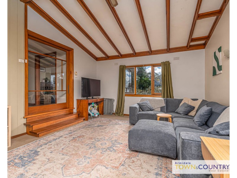 19 Jubilee Road, Armidale NSW 2350