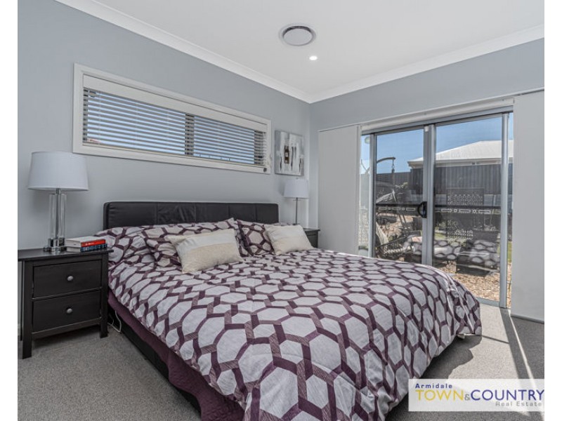 13 Willow Way, Armidale NSW 2350
