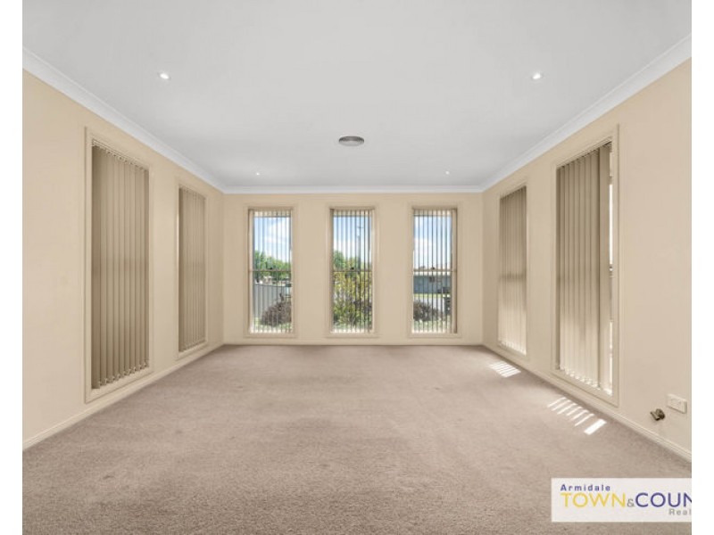 5 Rusden Court, Armidale NSW 2350