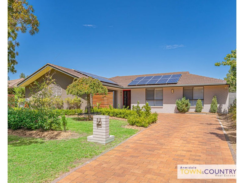8 Braebank Avenue, Armidale NSW 2350