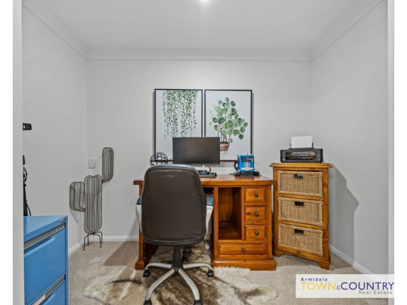 8 Braebank Avenue, Armidale NSW 2350