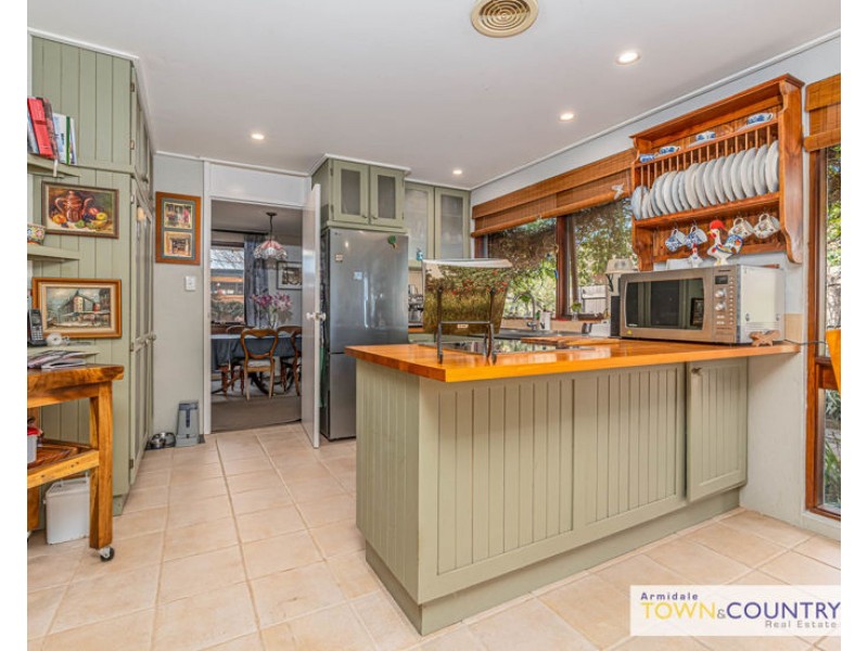 4 Sunset Avenue, Armidale NSW 2350