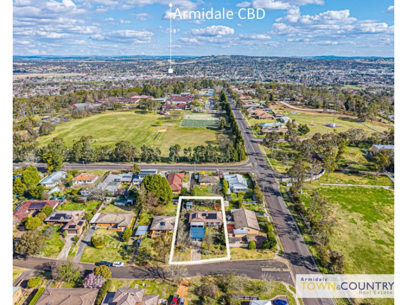 4 Sunset Avenue, Armidale NSW 2350