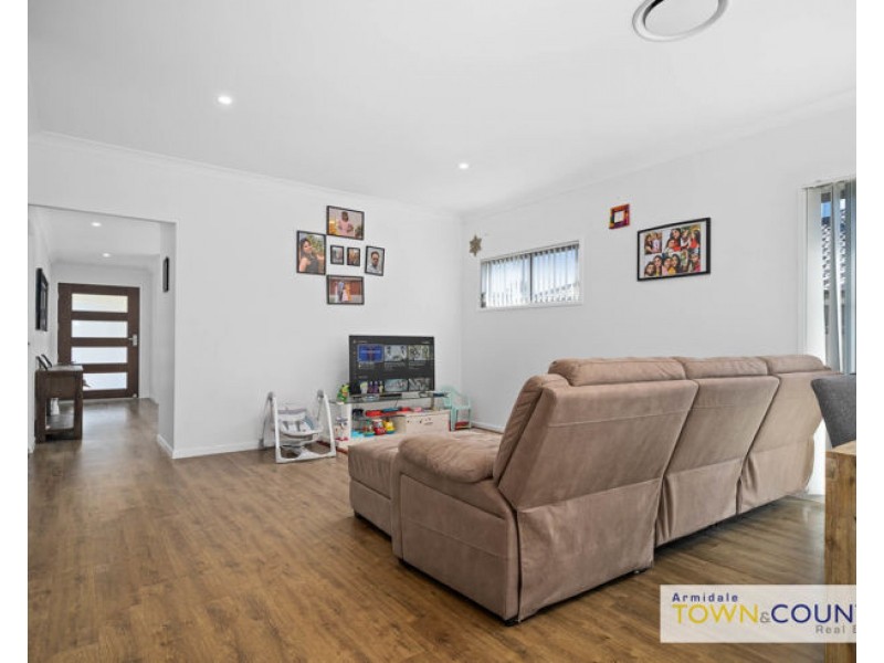 29 Sunrise Crescent, Armidale NSW 2350