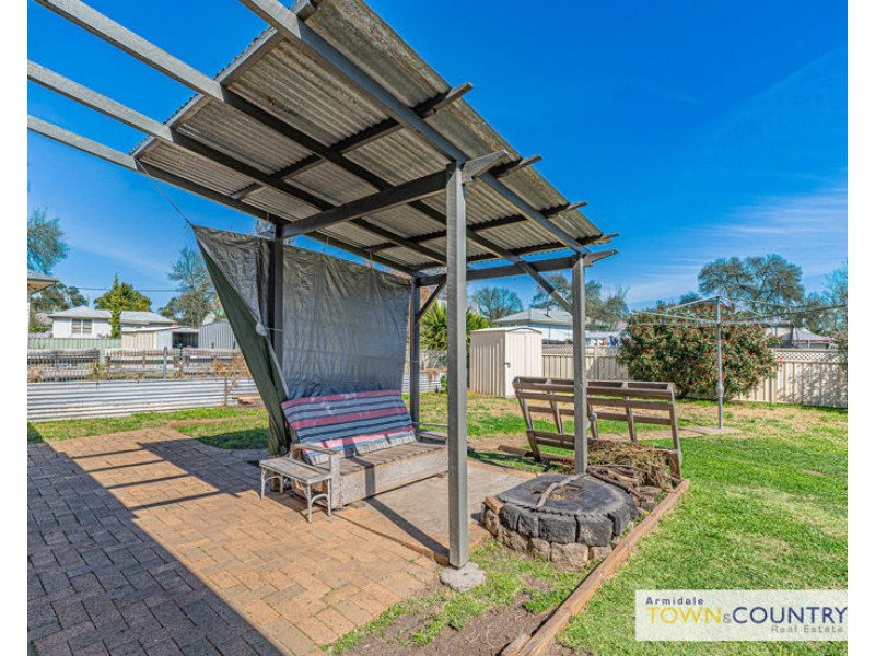 166 Canambe Street, Armidale NSW 2350