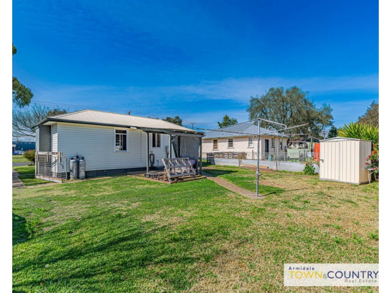 166 Canambe Street, Armidale NSW 2350