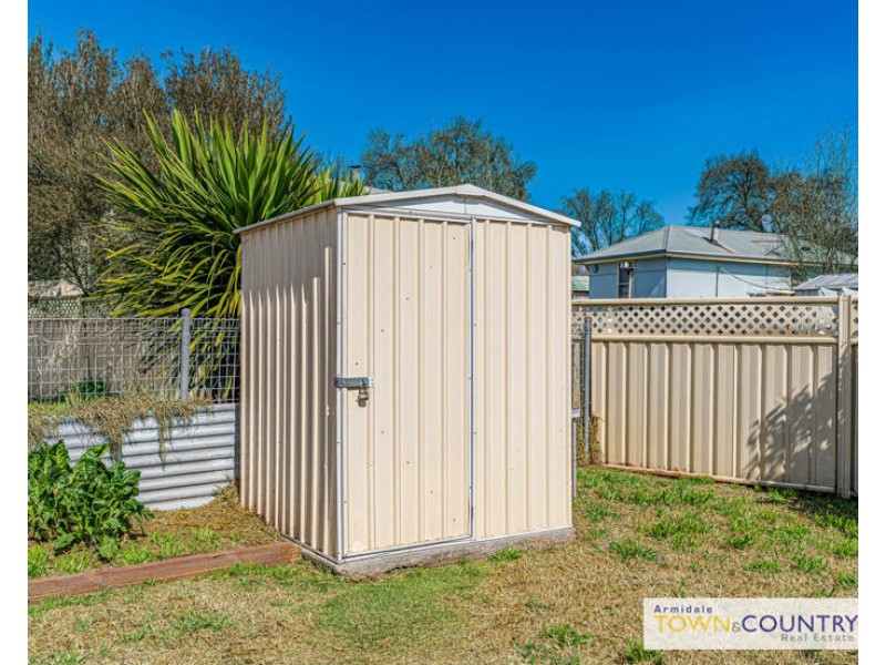 166 Canambe Street, Armidale NSW 2350