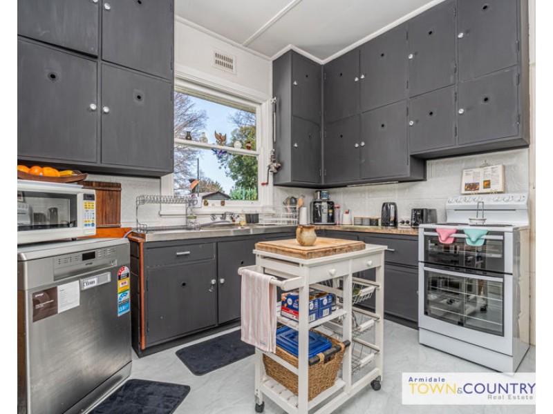 160 Taylor Street, Armidale NSW 2350