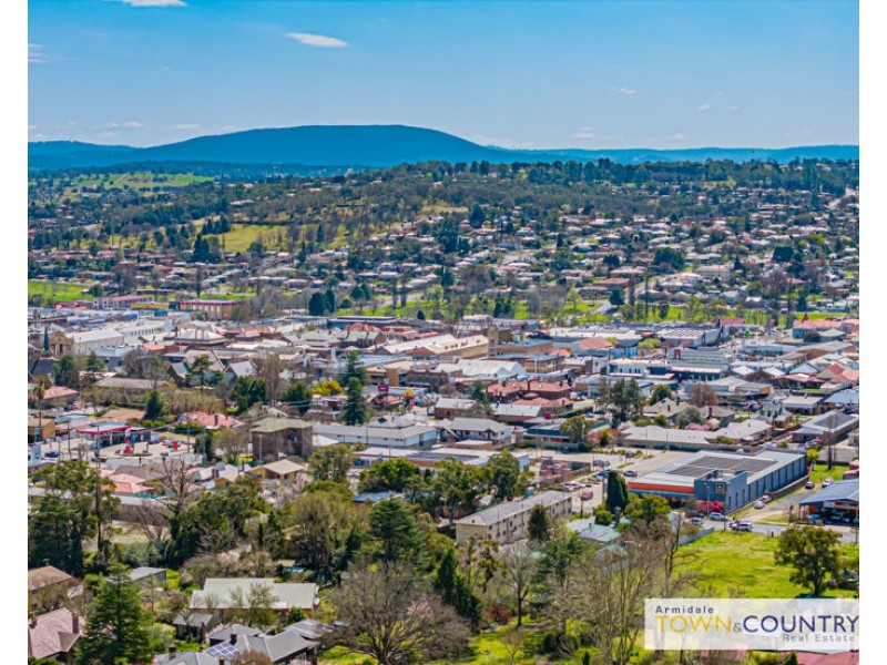 160 Taylor Street, Armidale NSW 2350