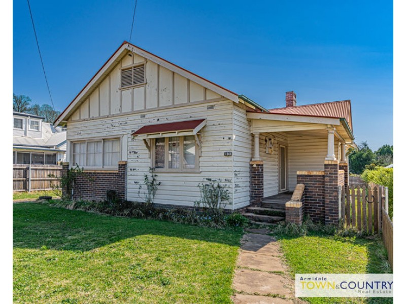 144 Jessie Street, Armidale NSW 2350