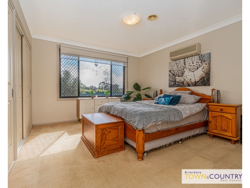 25 Norris Drive, Armidale NSW 2350