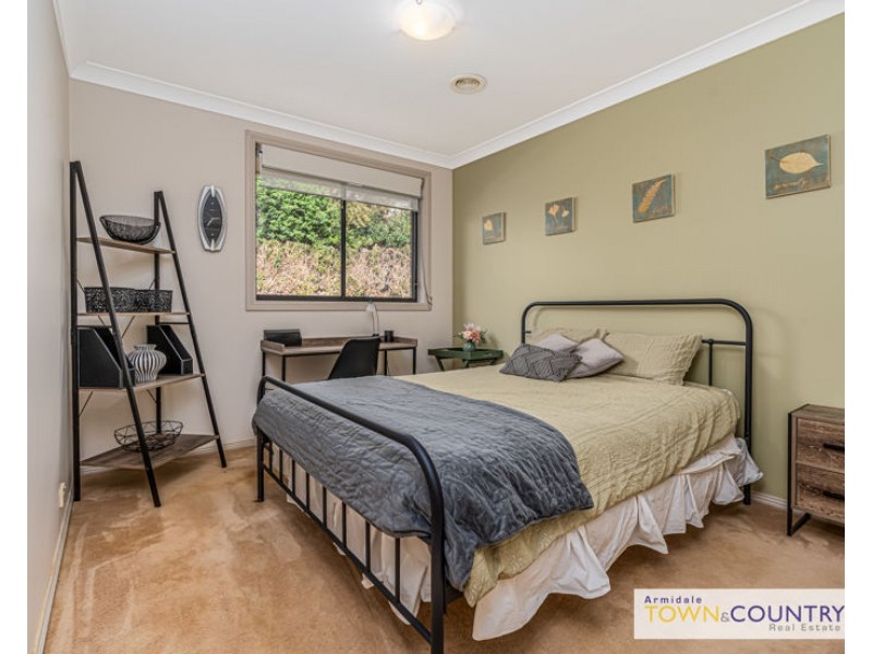 25 Norris Drive, Armidale NSW 2350