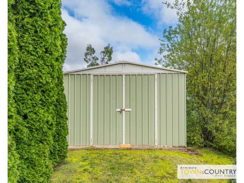 25 Norris Drive, Armidale NSW 2350