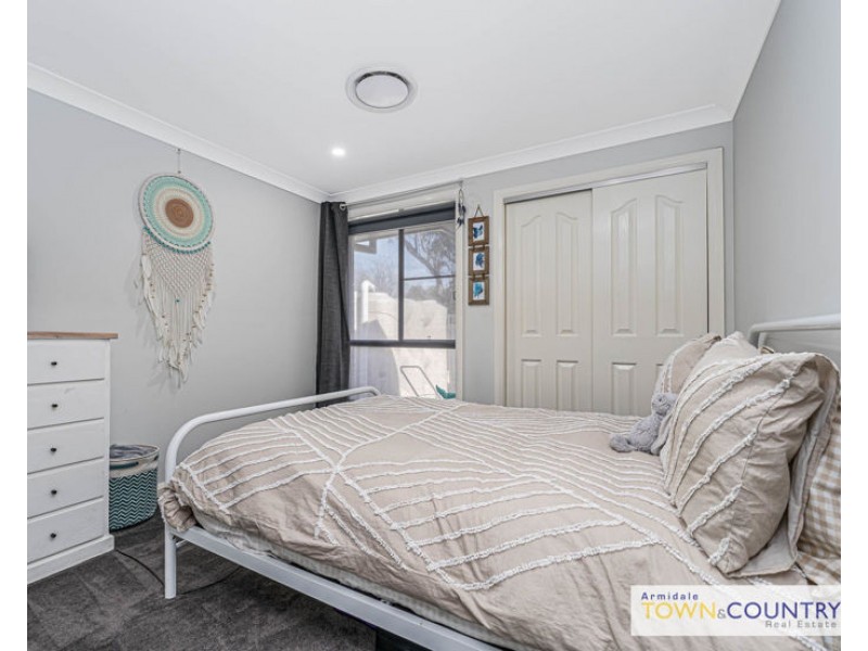 30 Sunrise Crescent, Armidale NSW 2350