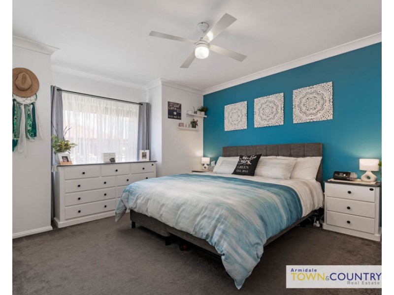 12 Hardinge Street, Guyra NSW 2365