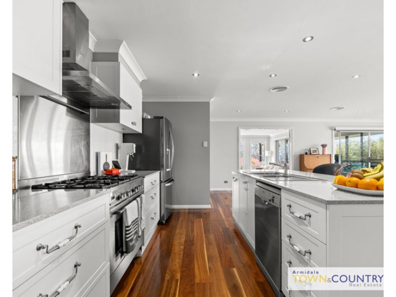 4 Hinton Terrace, Armidale NSW 2350