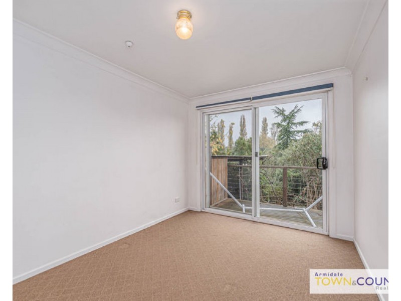 6 Elizabeth Street, Armidale NSW 2350