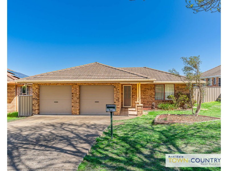 94 Fittler Close, Armidale NSW 2350