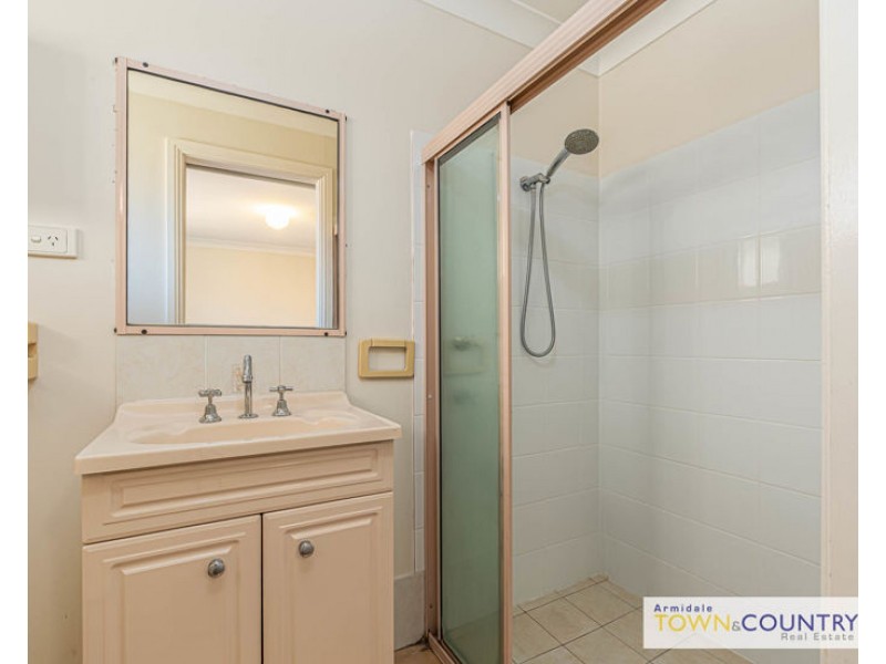 94 Fittler Close, Armidale NSW 2350