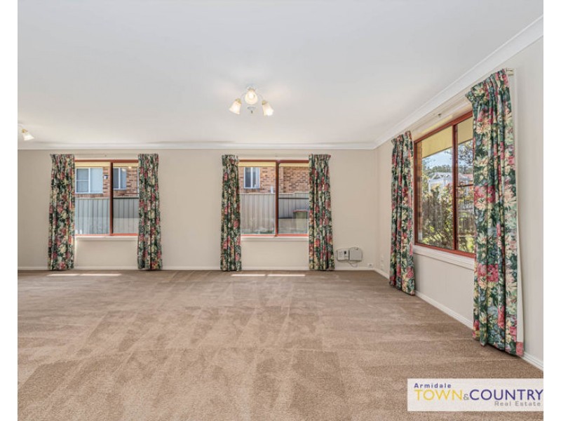 94 Fittler Close, Armidale NSW 2350